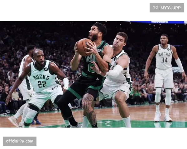 战术板预测:凯尔特人vs雄鹿,霍乐迪与利拉德的对位将决定肋部攻防节奏 战术板预测:凯尔特人vs雄鹿,霍乐迪与利拉德的对位将决定肋部攻防节奏